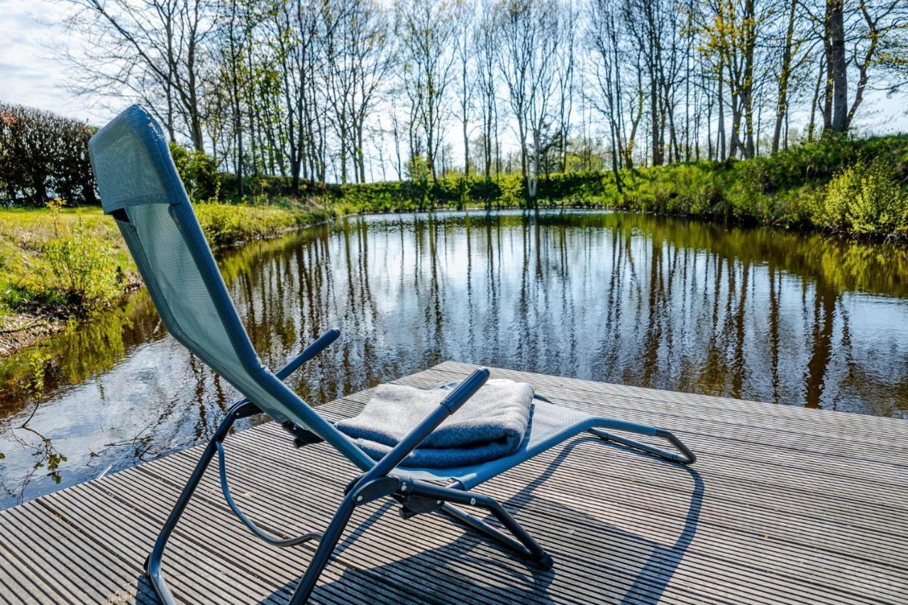 Reetdach Ostfriesenhaus Villa Sudbrookmerland Bagian luar foto