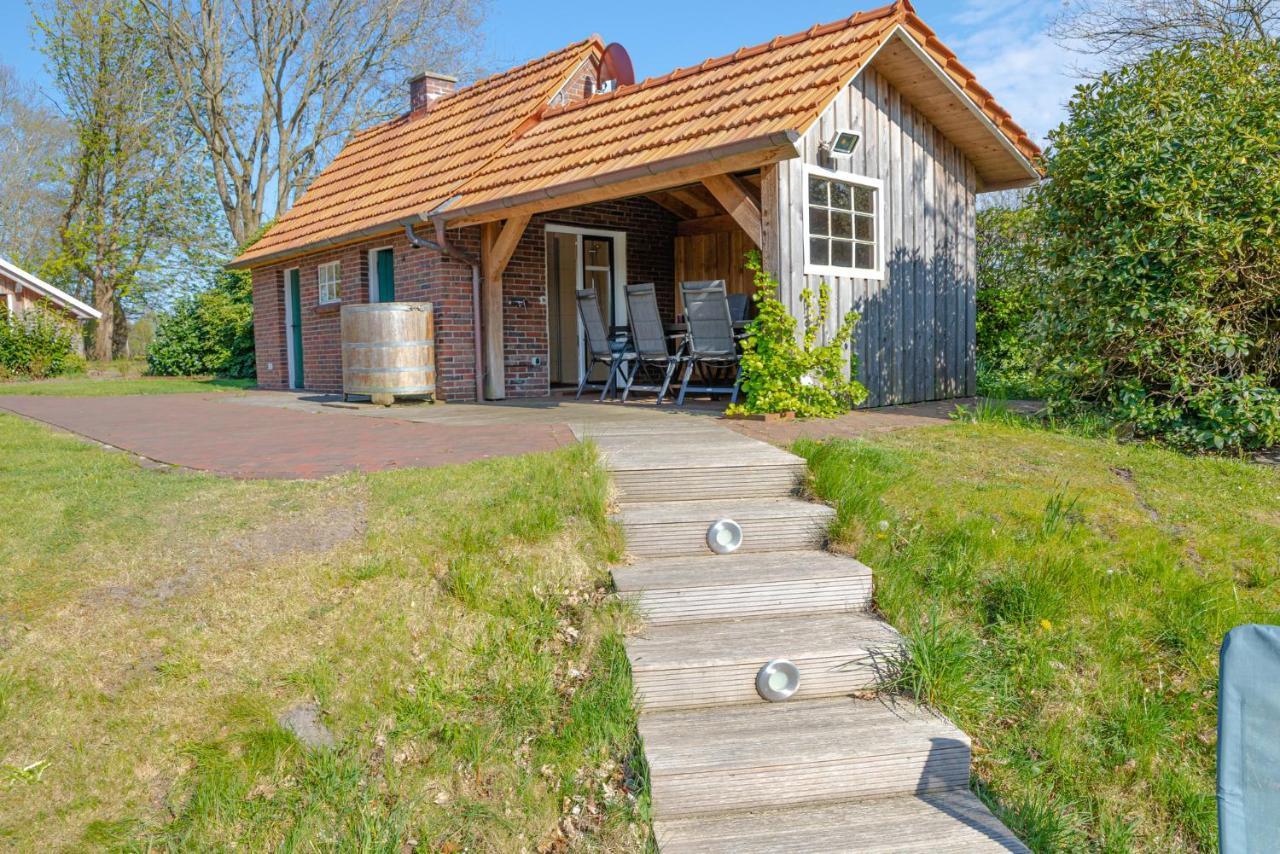 Reetdach Ostfriesenhaus Villa Sudbrookmerland Bagian luar foto