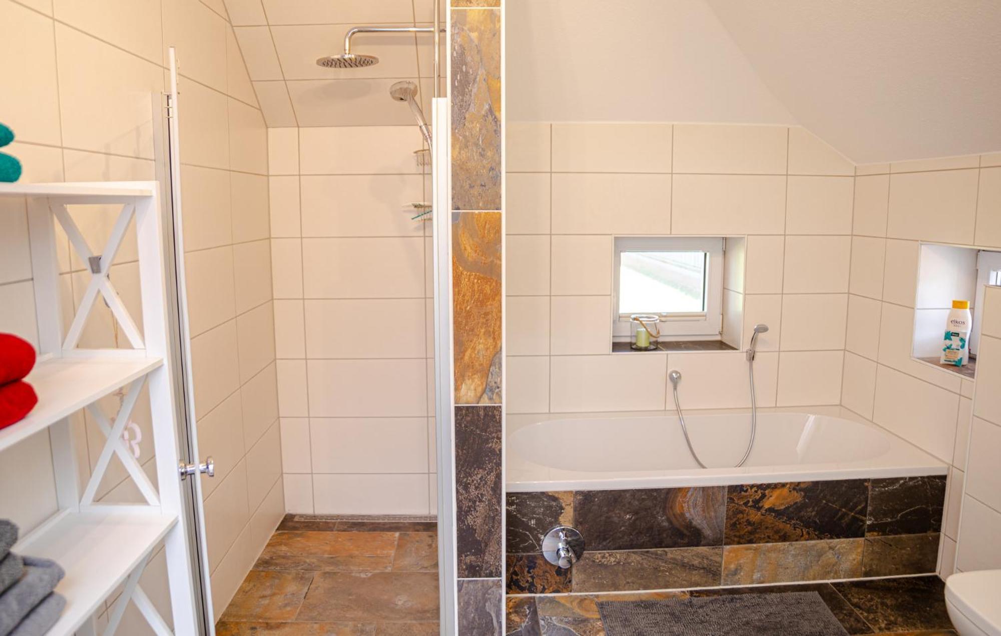 Reetdach Ostfriesenhaus Villa Sudbrookmerland Bagian luar foto